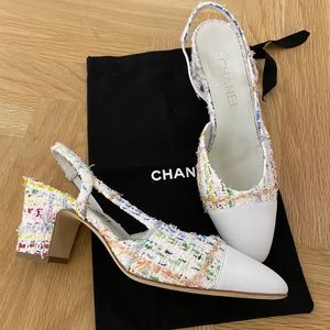 Chanel White and tweed Two-tone Leather Slingback